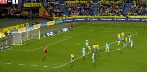 1704412538440052862.gif 1704412538440052862.gif