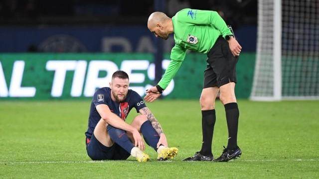 1704412453005003143.jpg shike.jpg